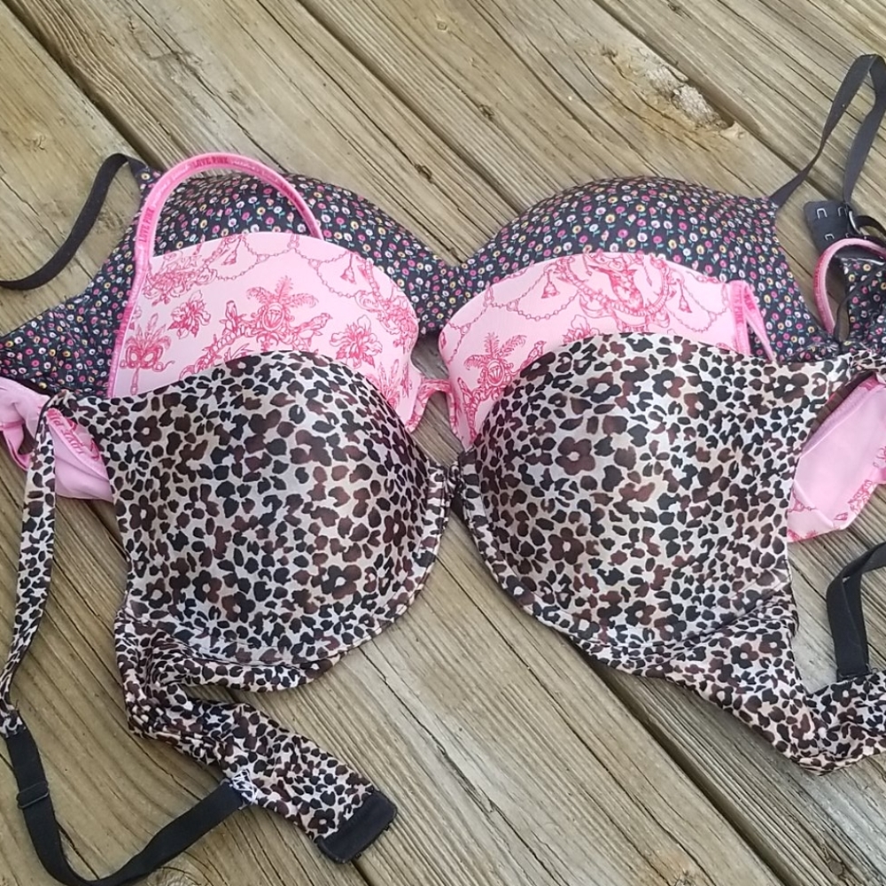 Victioria secret/pink bras